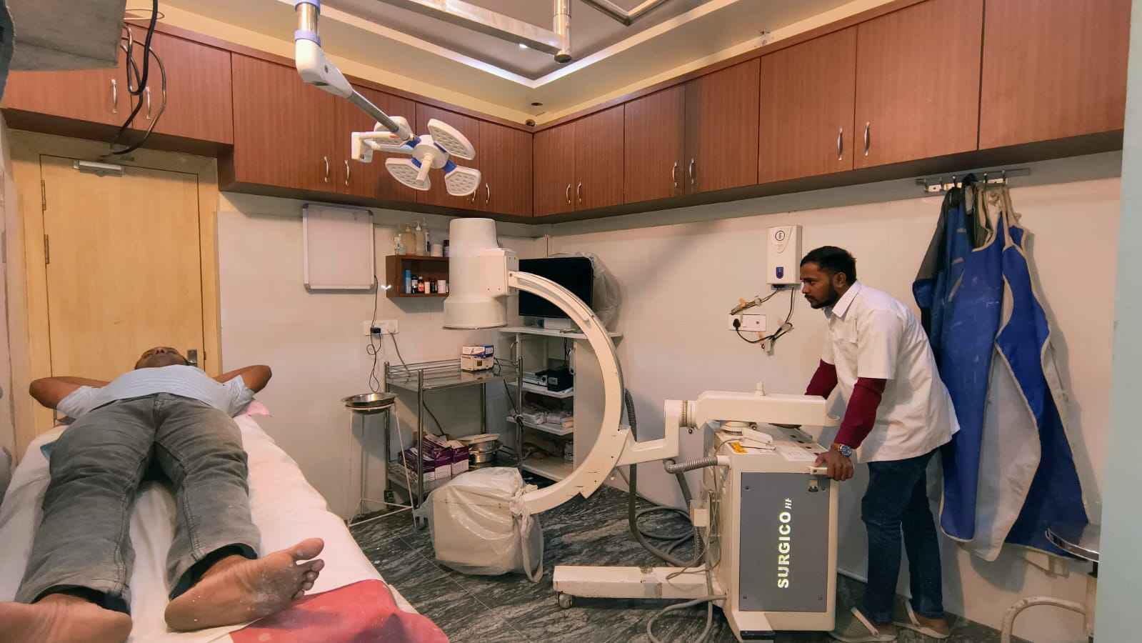 Patient Examination Room at ORTHO MAX MULTI SPECIALITY HOSPITAL Dehri